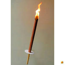 801. Wachsfackeln 60 cm, 90 Min.